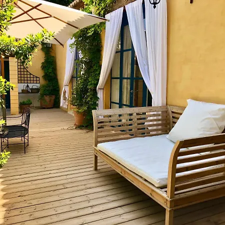 Bastide Du Regent Guest house Le Thor