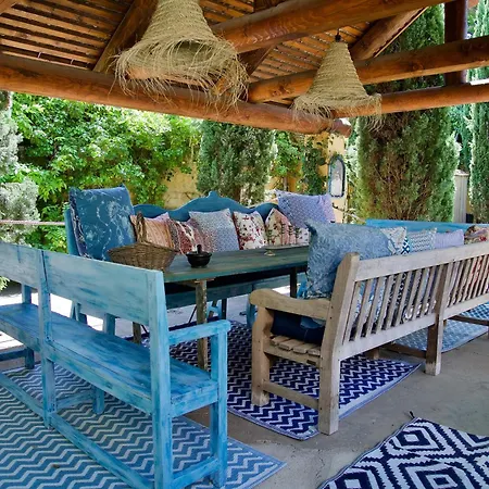 Bastide Du Regent Guest house Le Thor